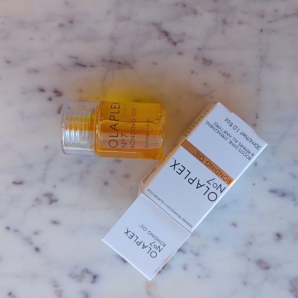 Olaplex No. 7 Bonding Oil - Picture 6 of 6